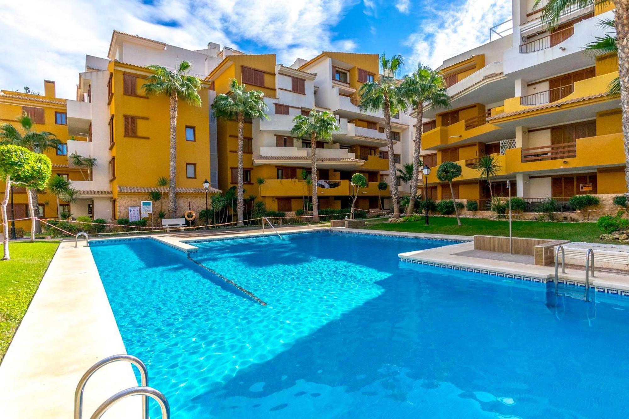 Punta Prima - Sun & Beach & Golf & Bike - Spanish South-Facing Terrace Apartment - La Recoleta - By The Sea Torrevieja Esterno foto