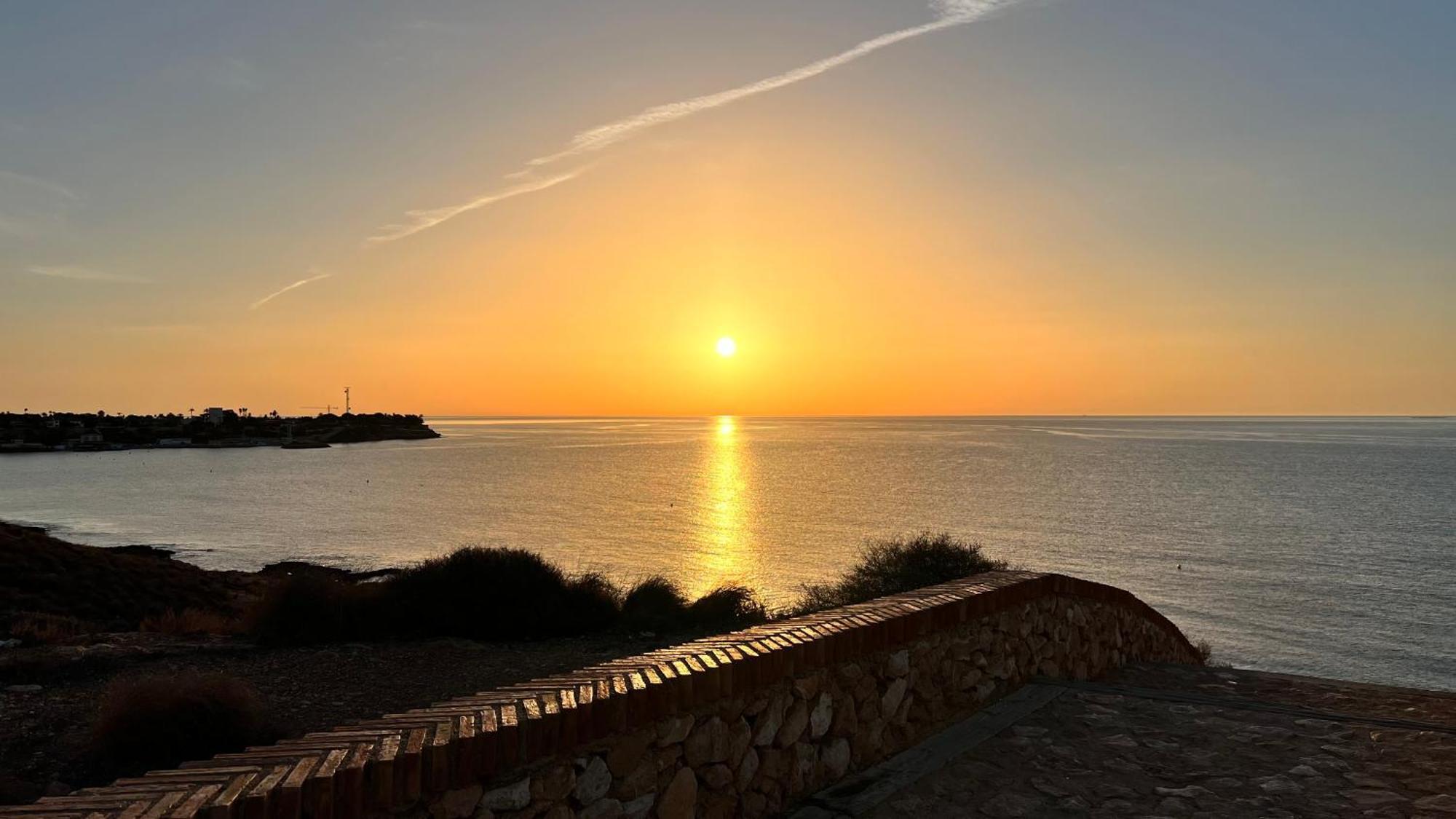 Punta Prima - Sun & Beach & Golf & Bike - Spanish South-Facing Terrace Apartment - La Recoleta - By The Sea Torrevieja Esterno foto